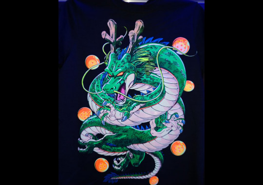 Imagen de playeras de dragon ball luz uv