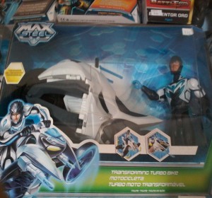 Imagen de max steel en motocicleta